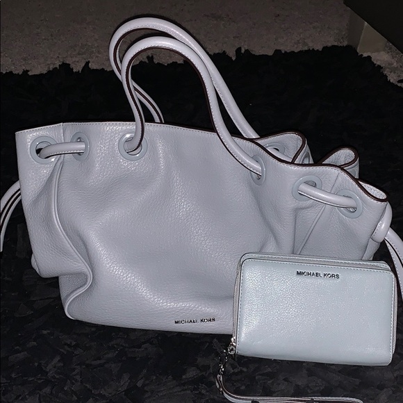 Michael Kors wallet - Picture 5 of 5